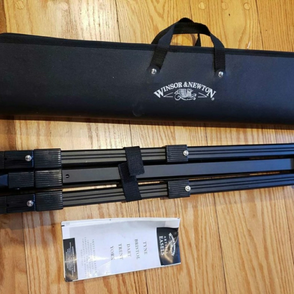 Winsor & Newton Art Easel with case (firm)